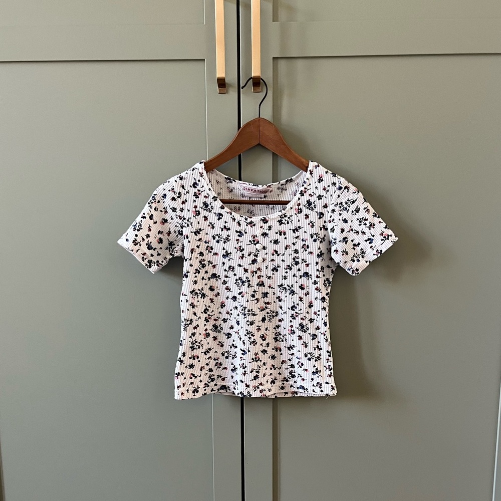 Vintage 90’s waffle knit floral tee